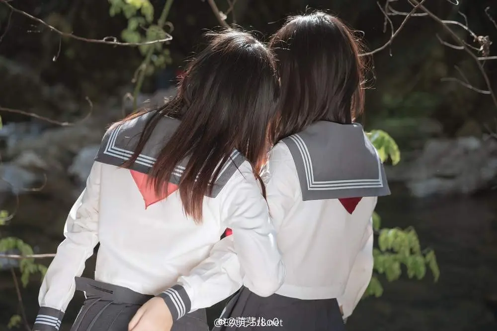 萌芽儿o0小溪jk百合 喜欢拍照也喜欢你