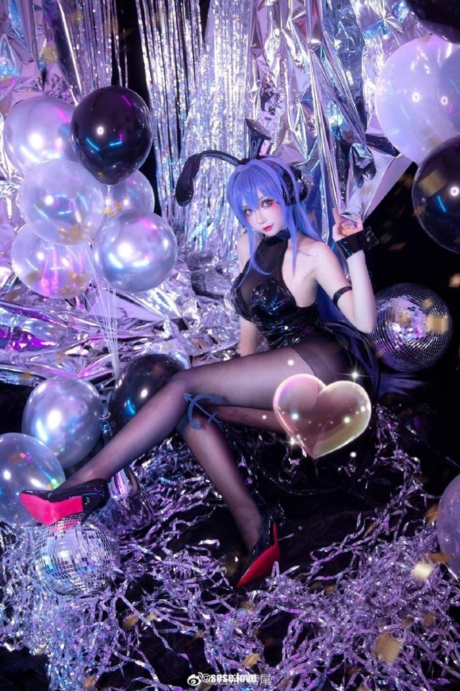 苍帝-鸢尾花园 兔女郎 cosplay