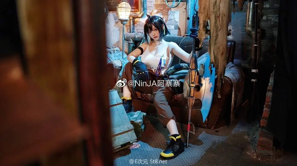 NinJA阿寨寨森蚺cos