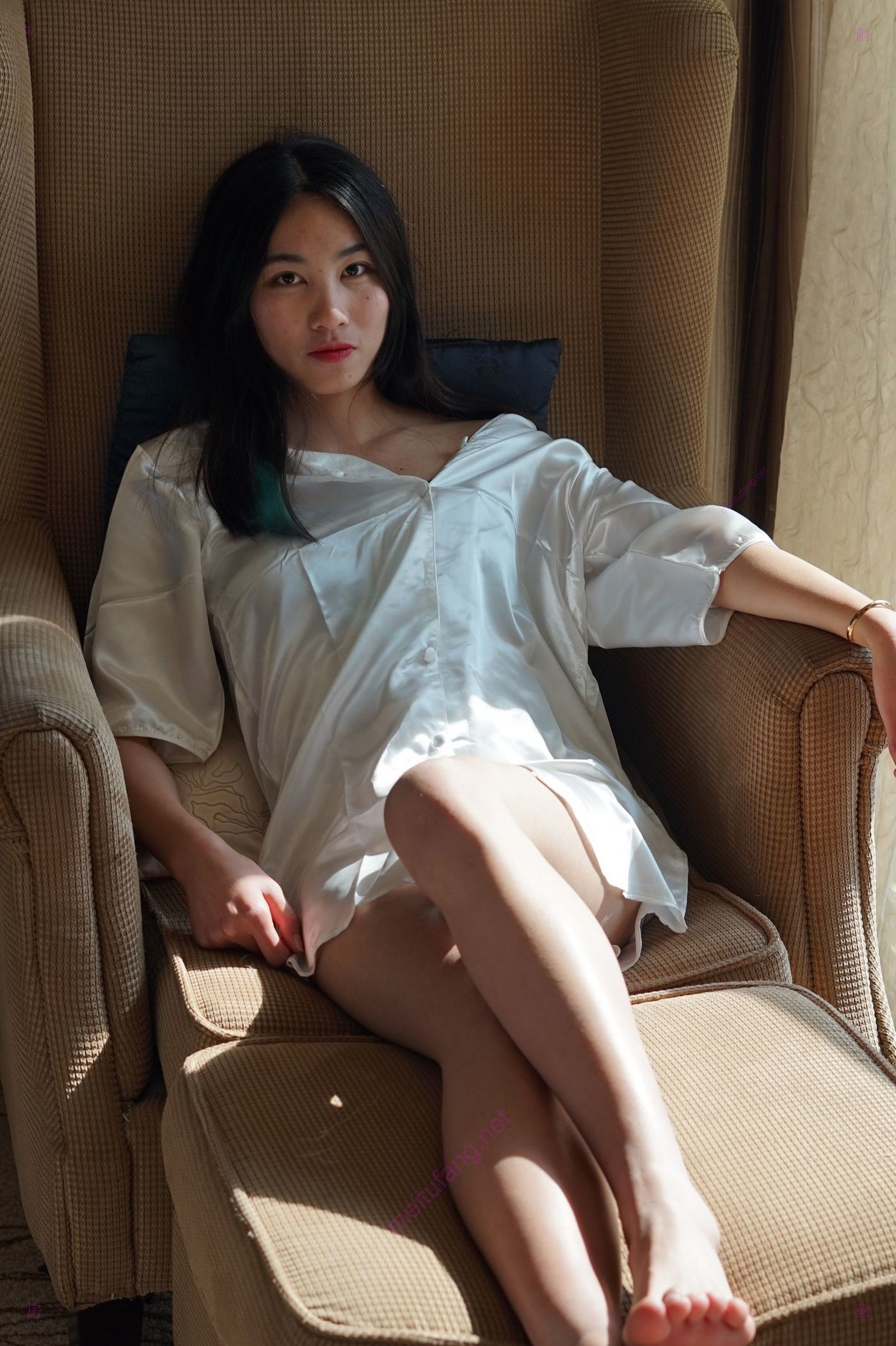 湖南师范韩珊宾馆+野外露出大尺度人体私拍流出套图（含视频） | Page 2