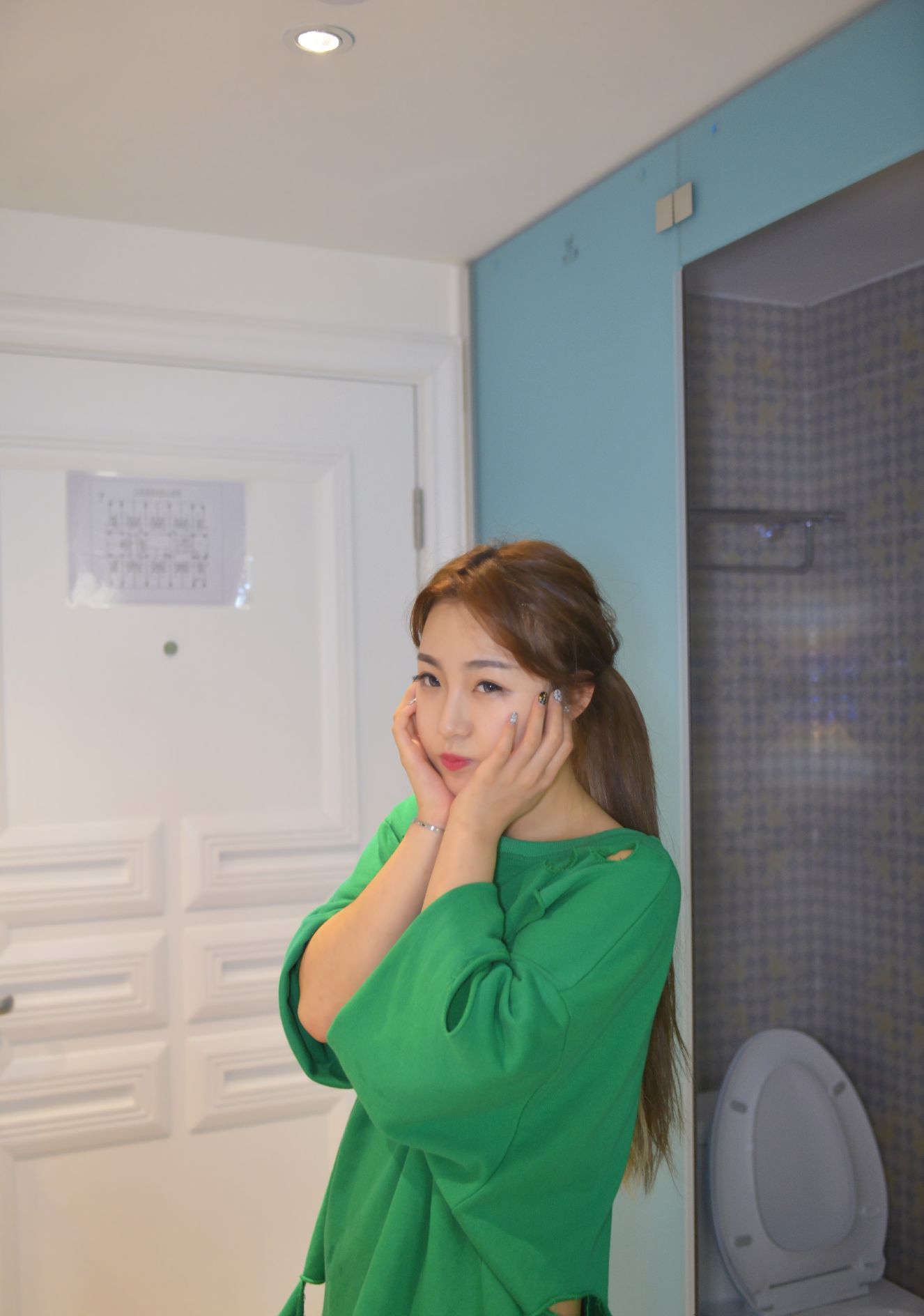 尤果网车模含含超大尺度私拍套图 | Page 3