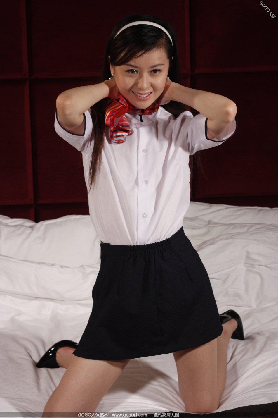 国模娜娜空姐造型大尺度私拍套图 | Page 2