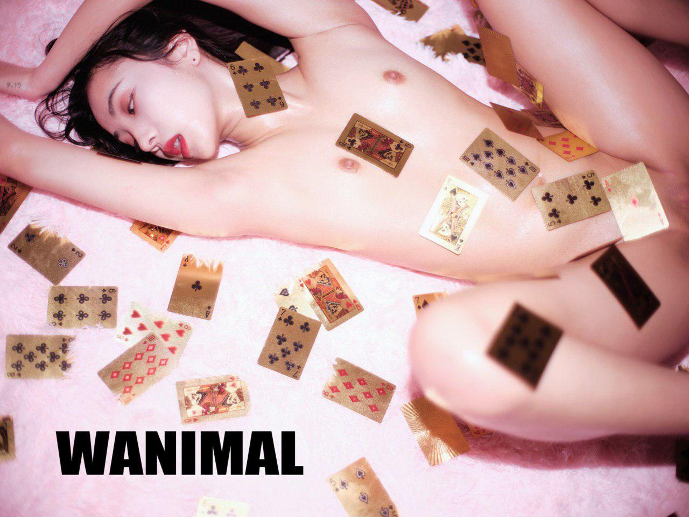 国模套图 婕哥《扑克》