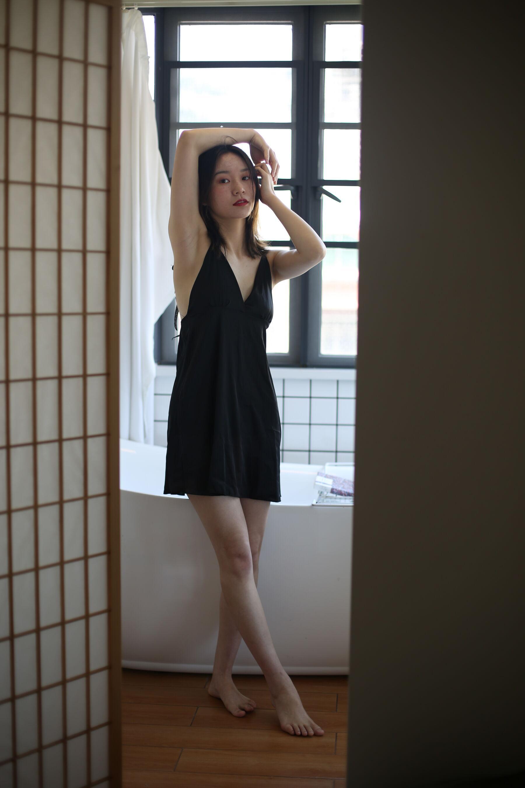 国模套图 国模 KK 大尺度人体私拍套图 | Page 3