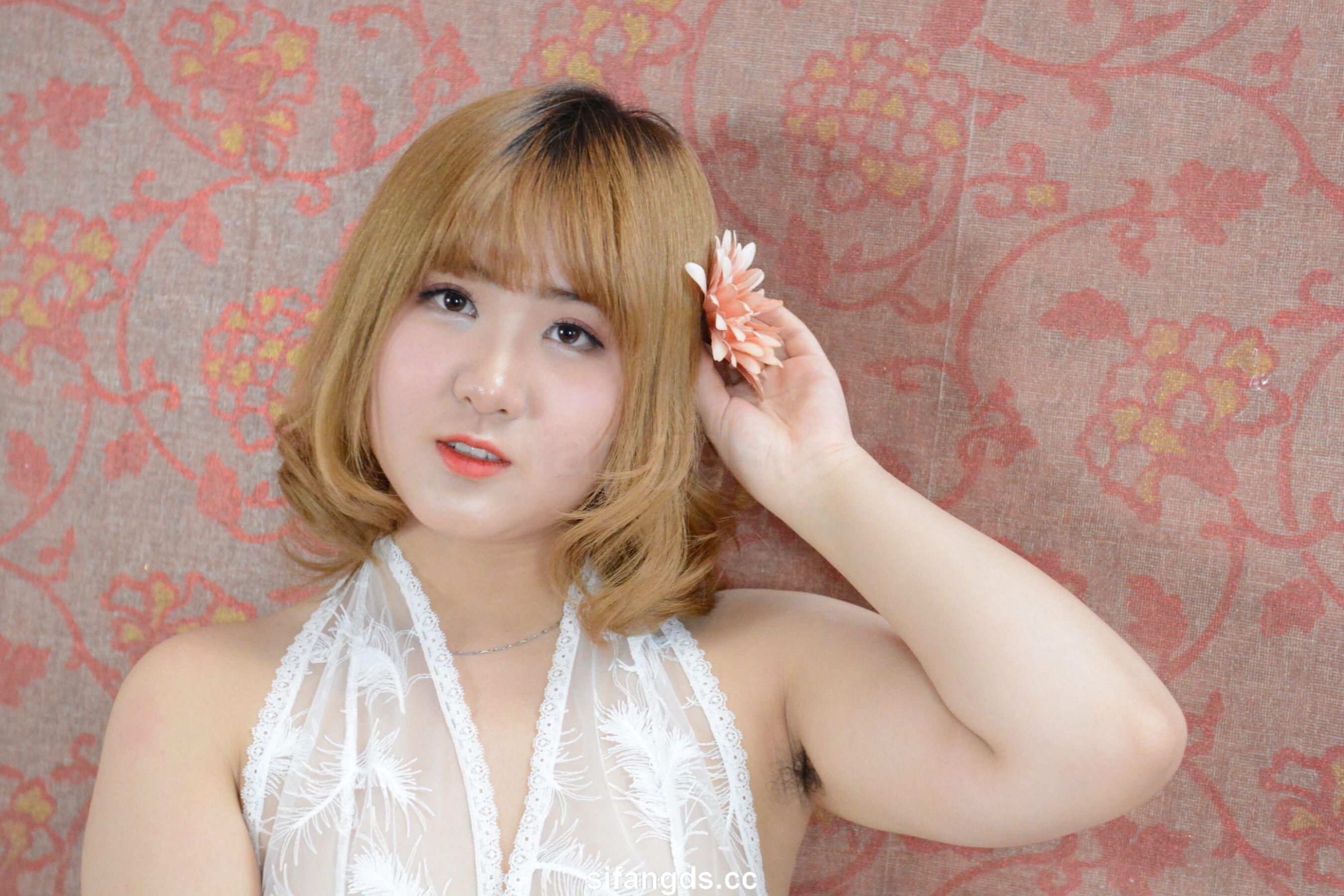 国模套图 国模小夜大尺度人体私拍套图