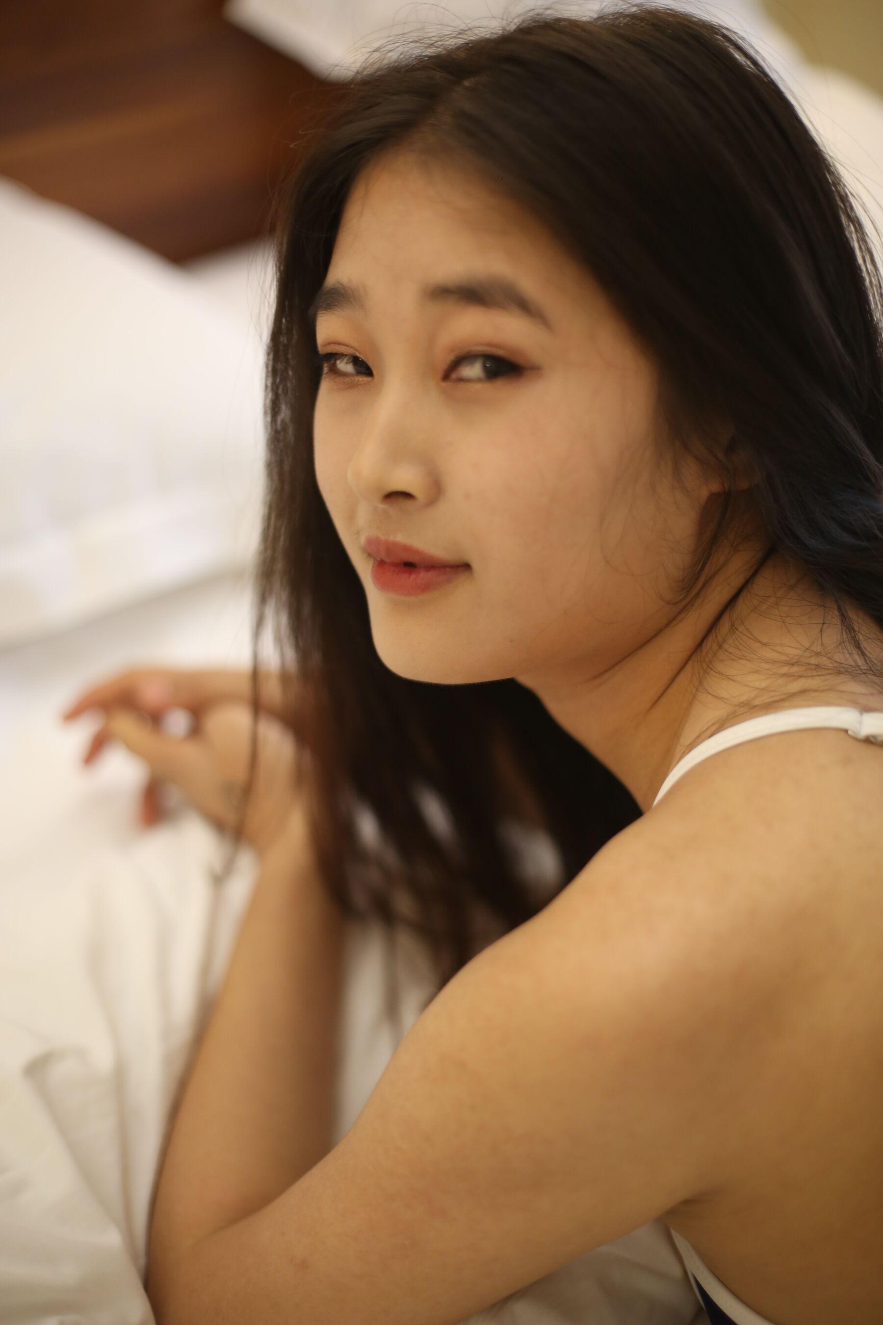 国模套图 国模玉凤大尺度人体私拍套图