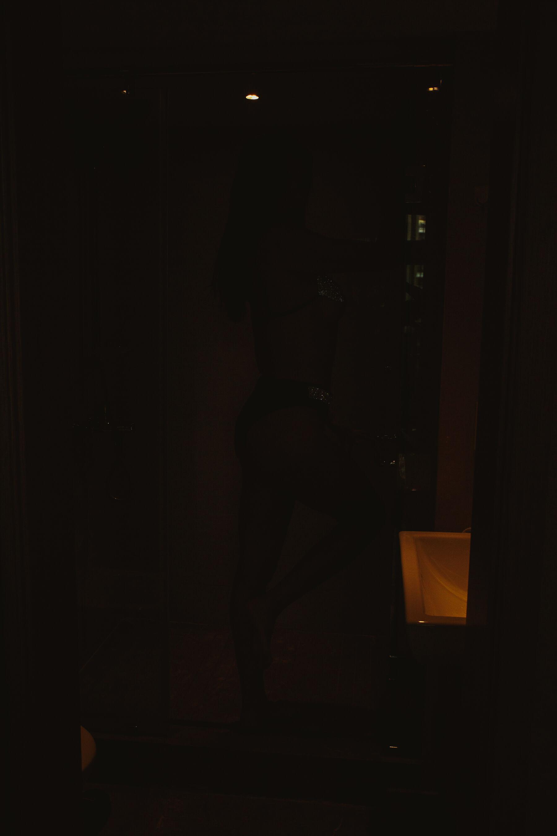 国模套图 国模娜比大尺度人体私拍套图 | Page 3