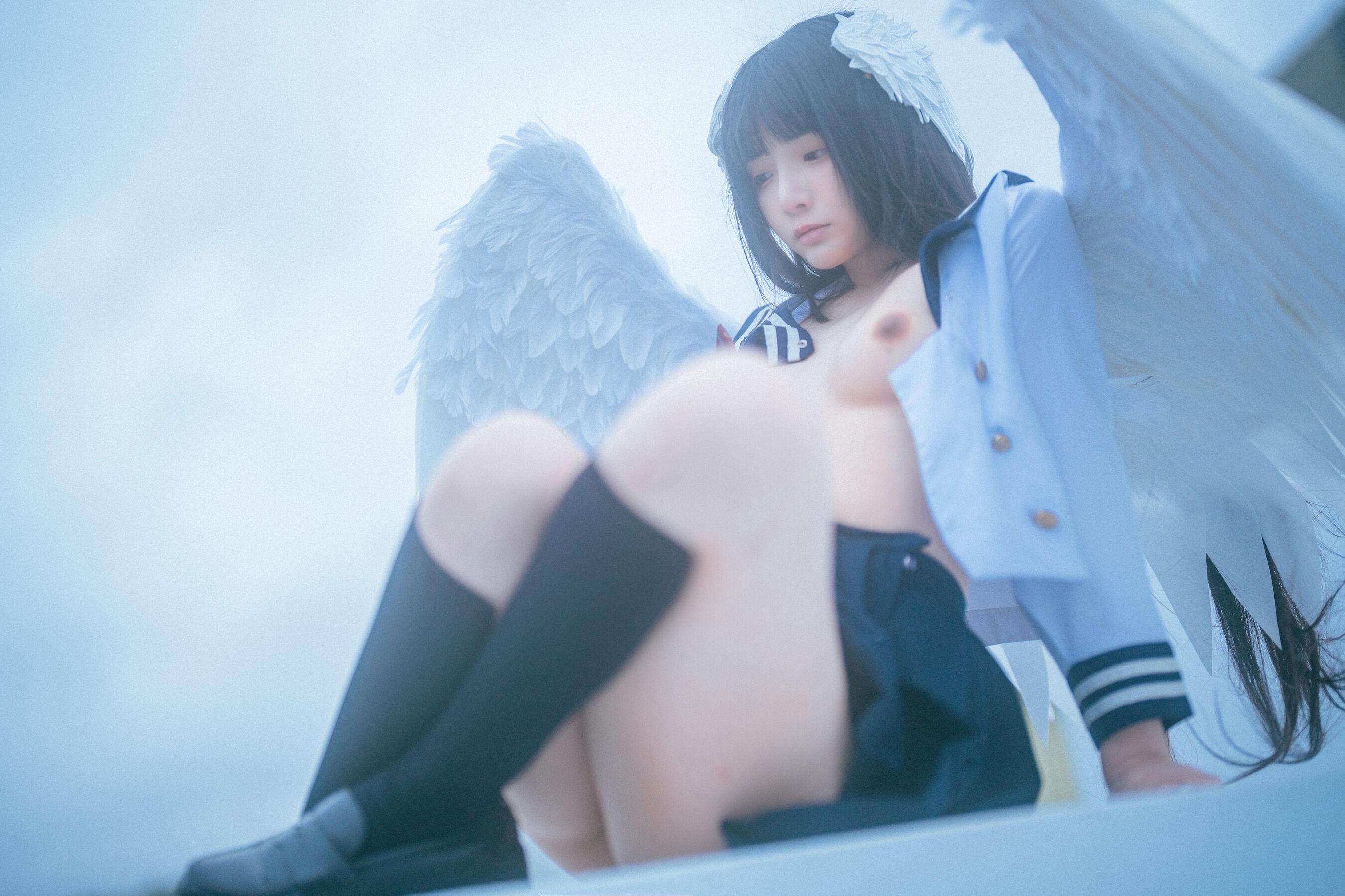 国模套图 Lucifer | Page 4