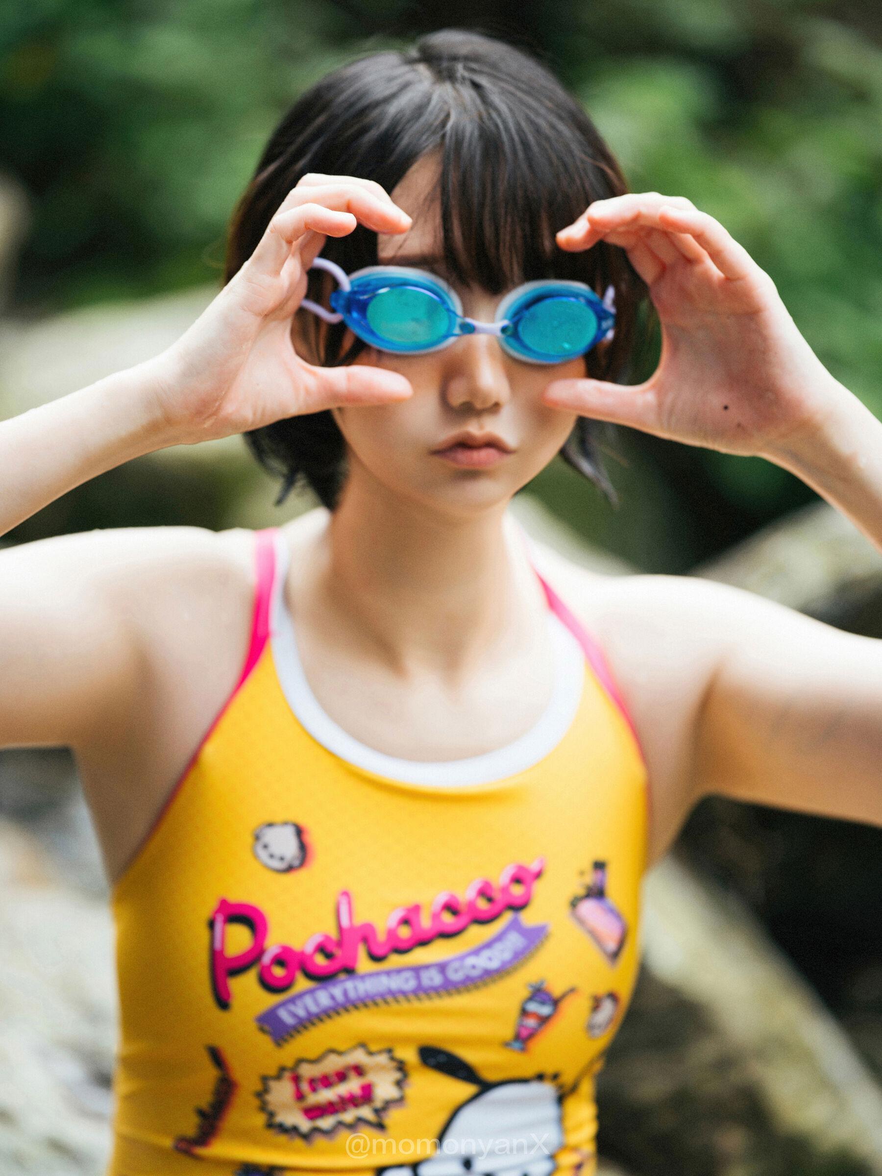 国模套图 夏の小川 | Page 4