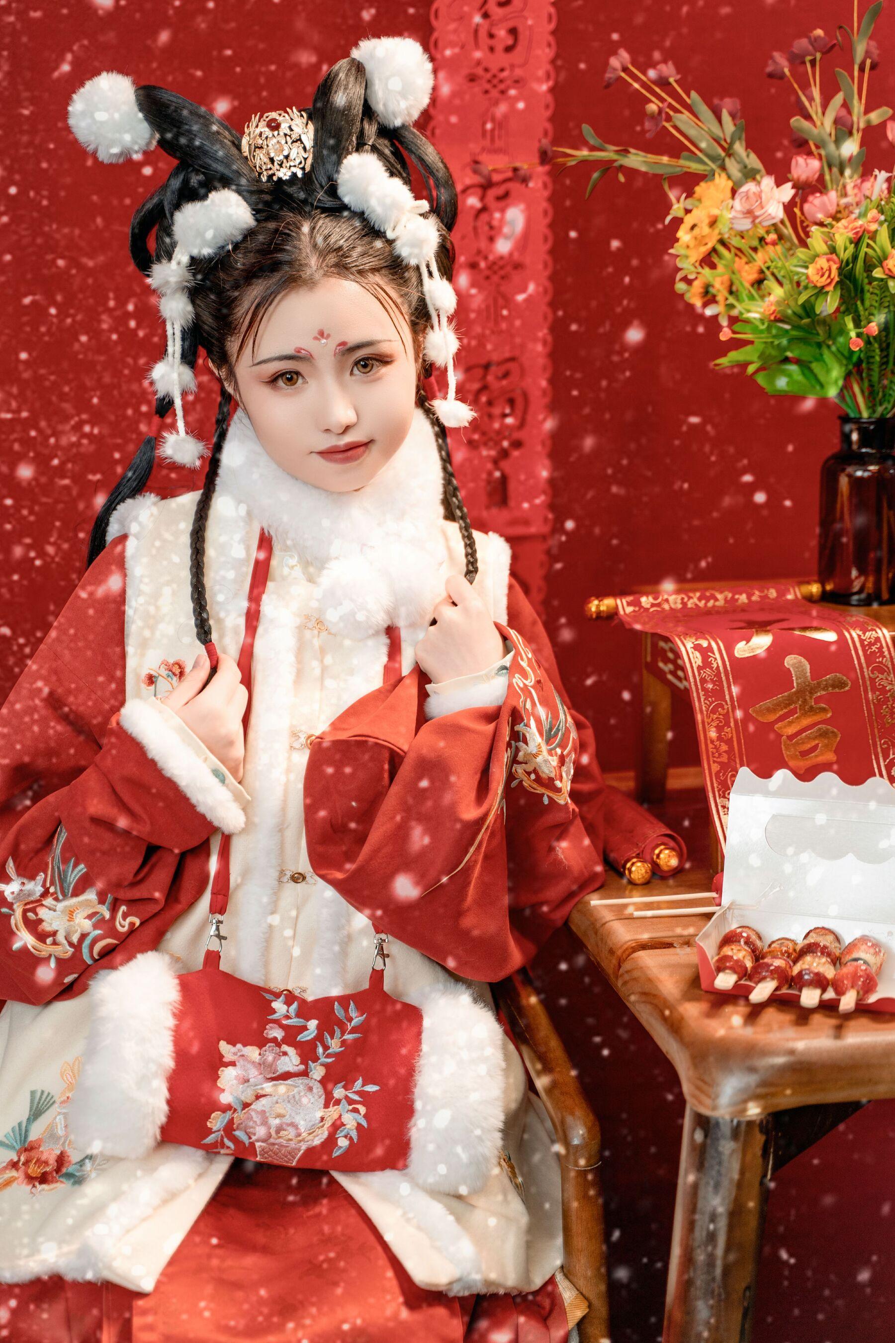 国模套图 喵小吉《玉兔迎春》 | Page 2