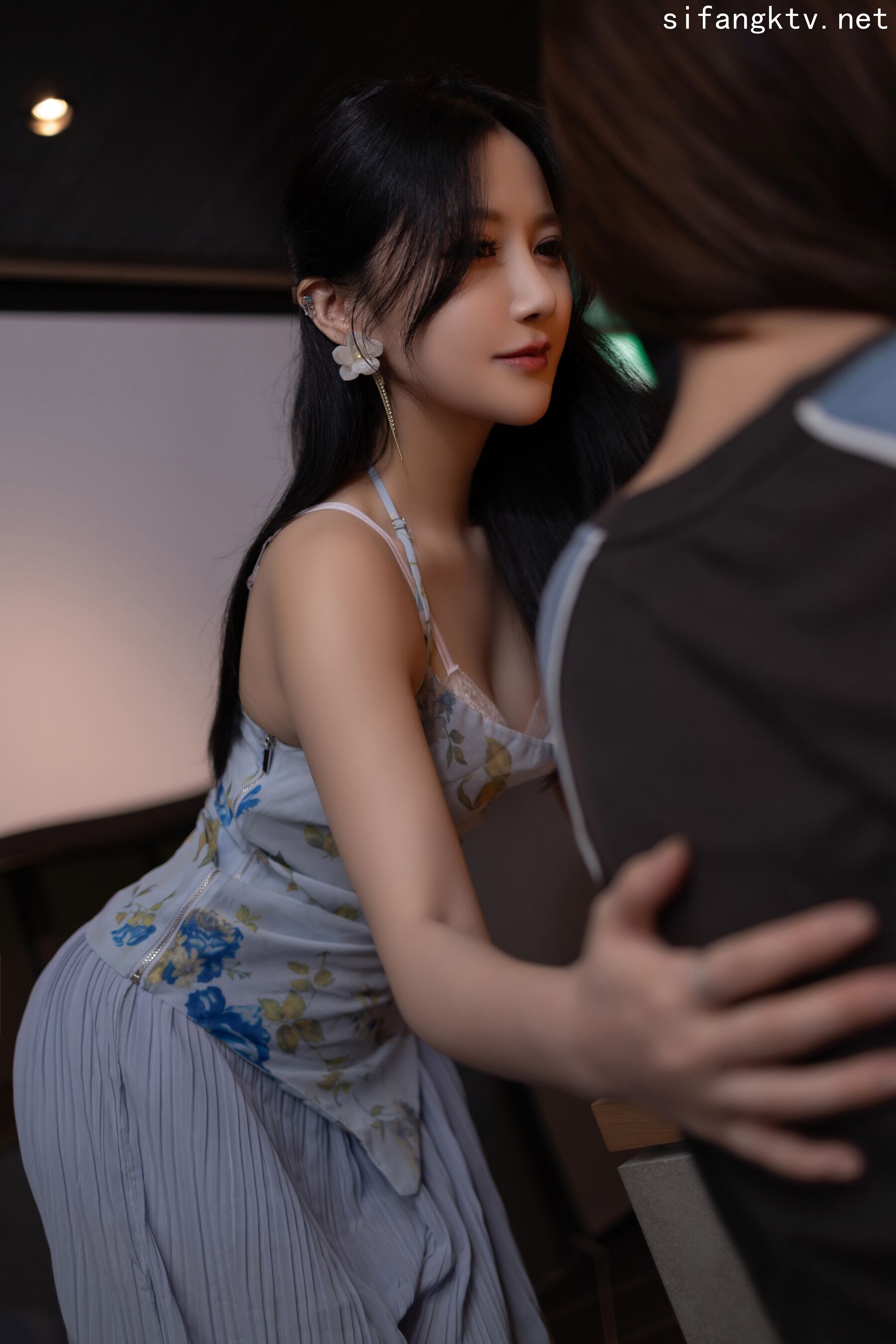 鱼子酱Fish《她的体香》 | Page 2