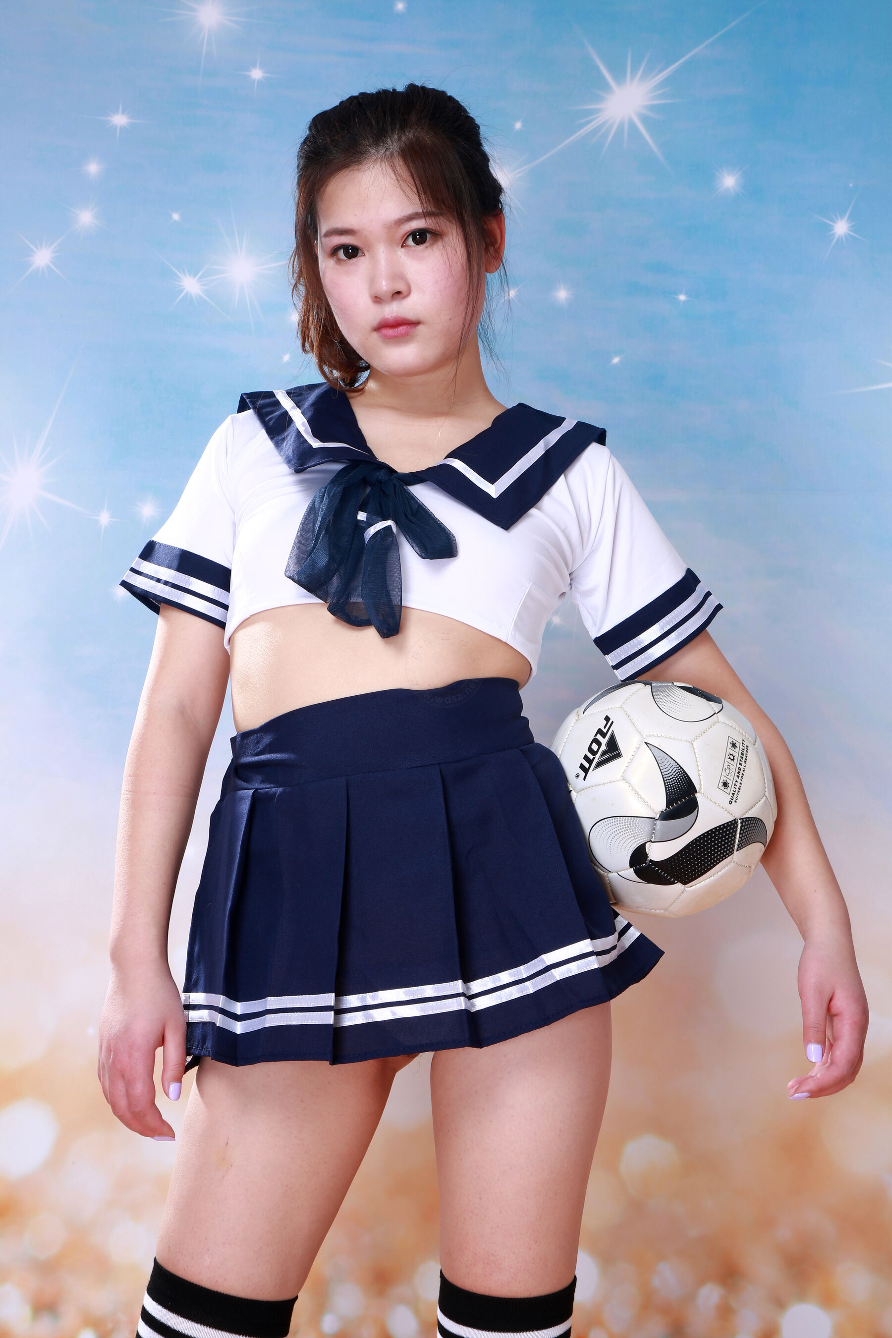 国模小瓜性感写真套图 | Page 4