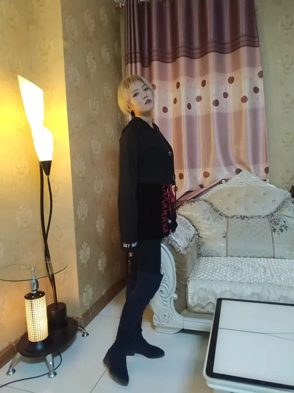 国模黄黄人体私拍套图 | Page 2