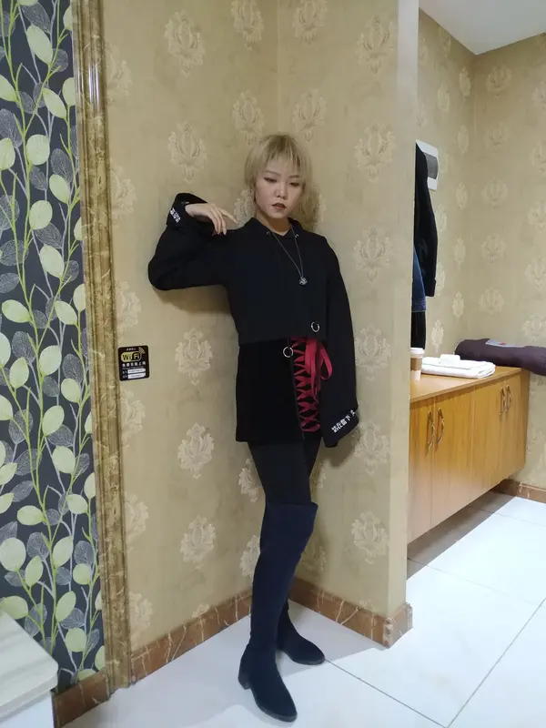 国模黄黄人体私拍套图 | Page 3