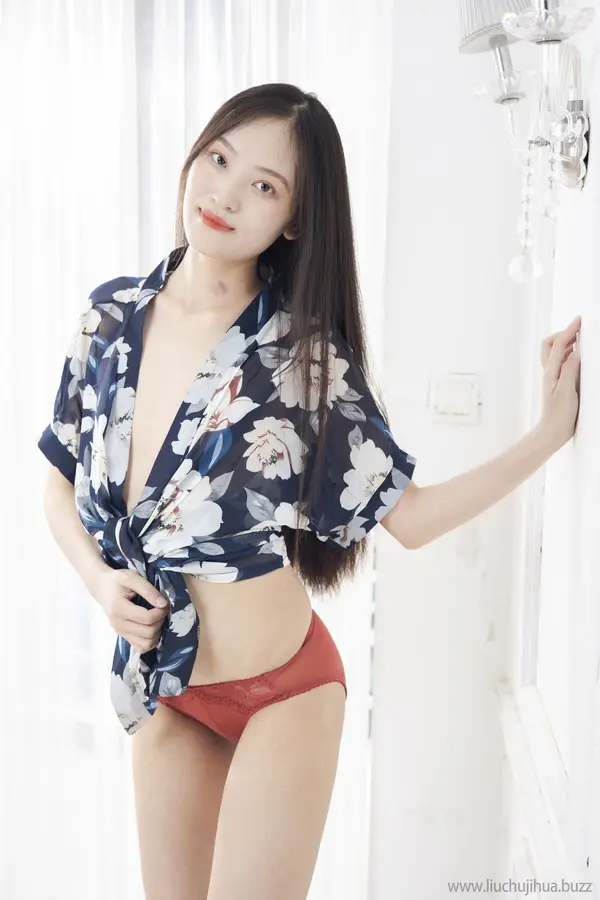 国模黄甫欣茹大尺度人体私拍套图 | Page 4