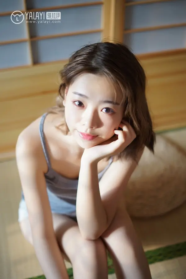 Vol. 053 严冰冰《要有光》