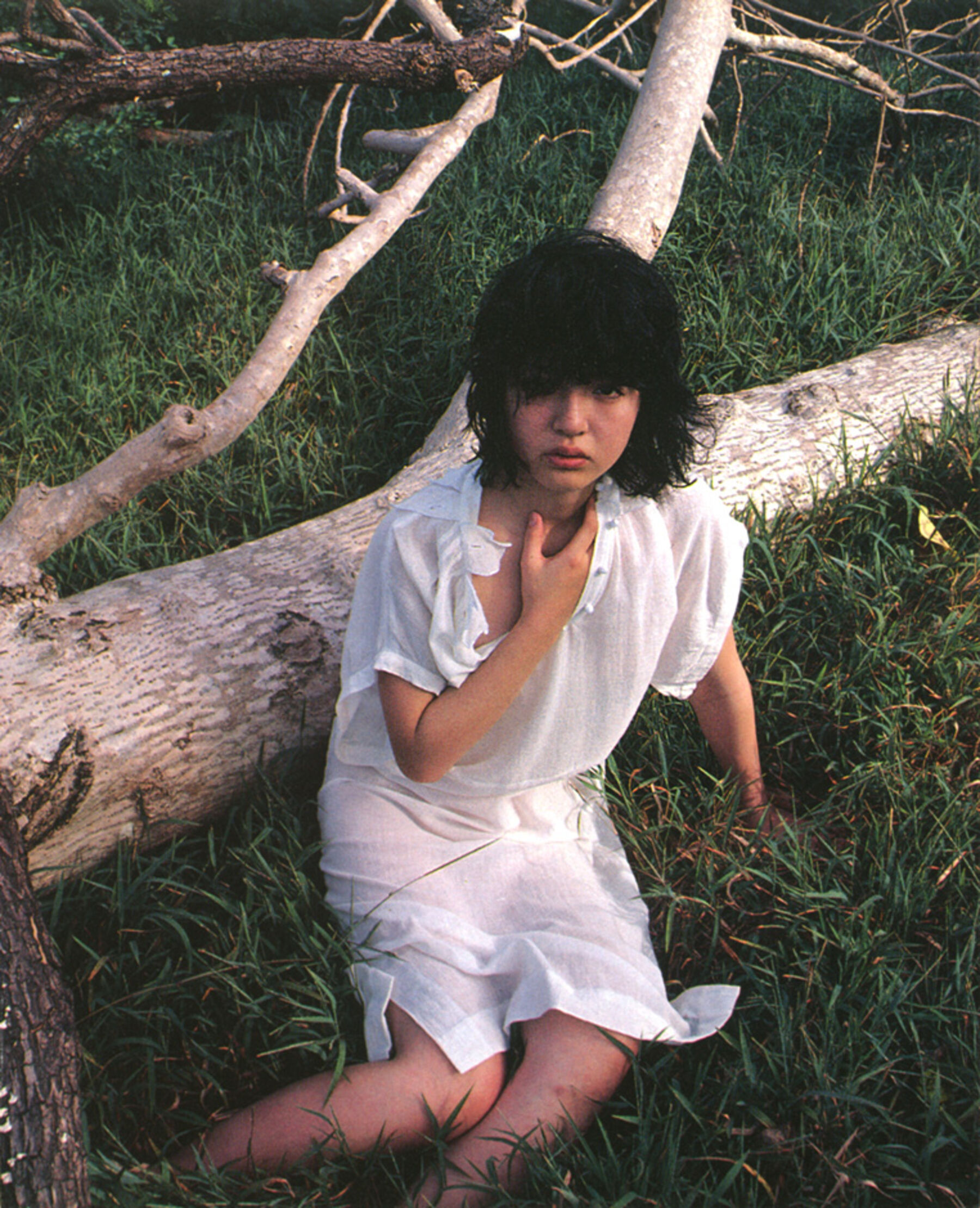 Vol. 1982.5 浜田朱里《わらって》 | Page 2