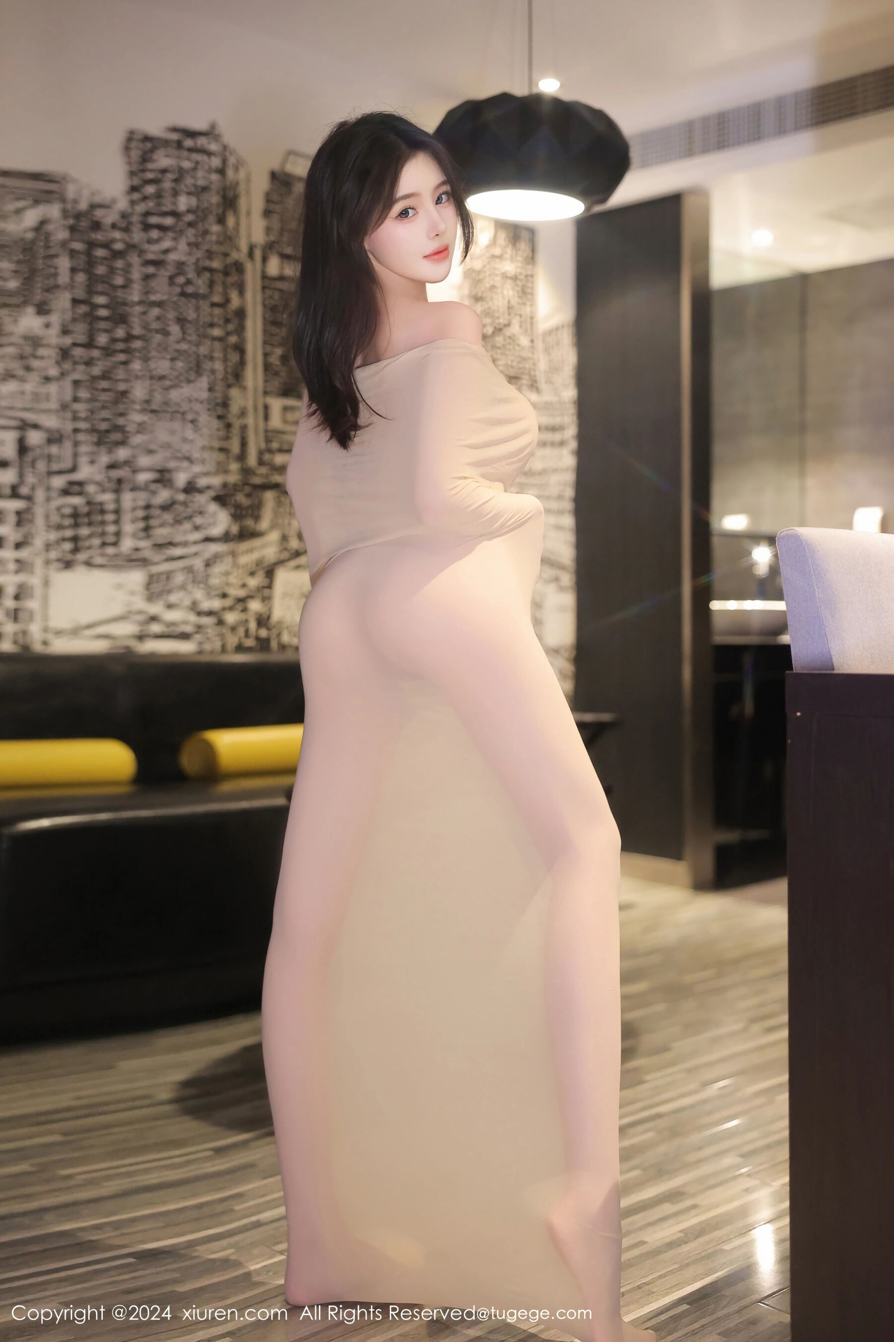 Vol. 9073 袁圆 | Page 2