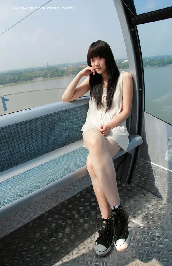 虞雯《透明城市》 | Page 2