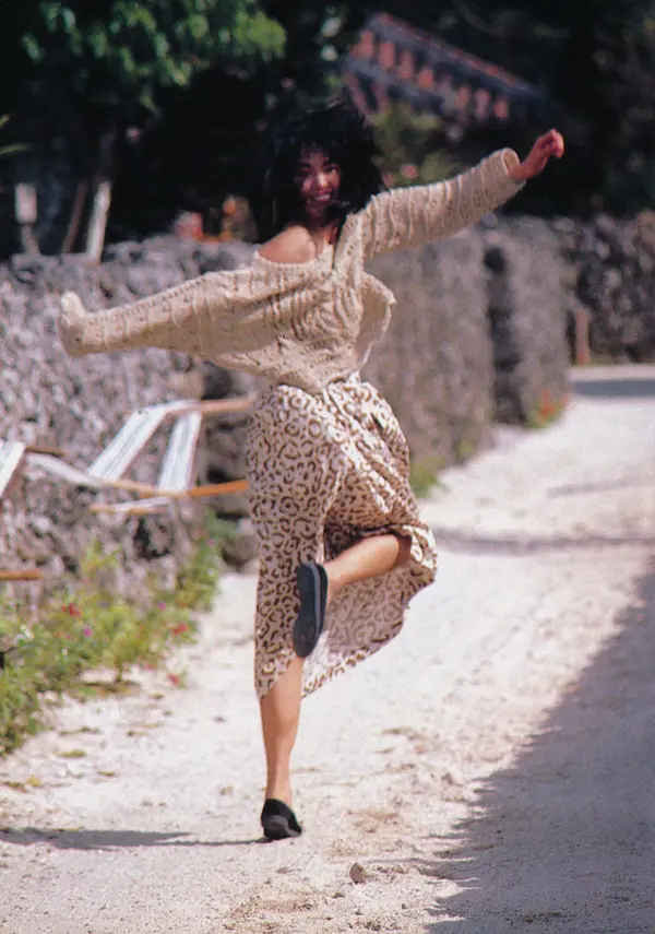 山本奈津子&鹫尾伊沙子《いさ子の夏 奈津子の冬》 | Page 2