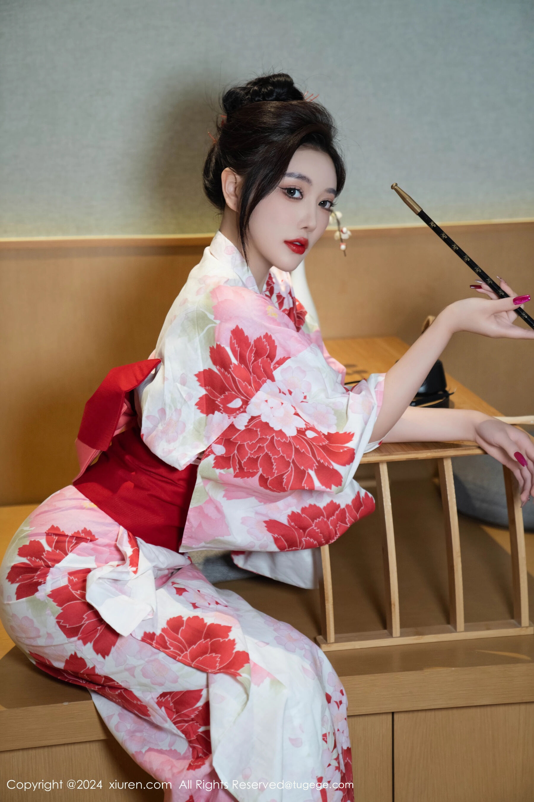 Vol. 9208 杨晨晨Yome | Page 3