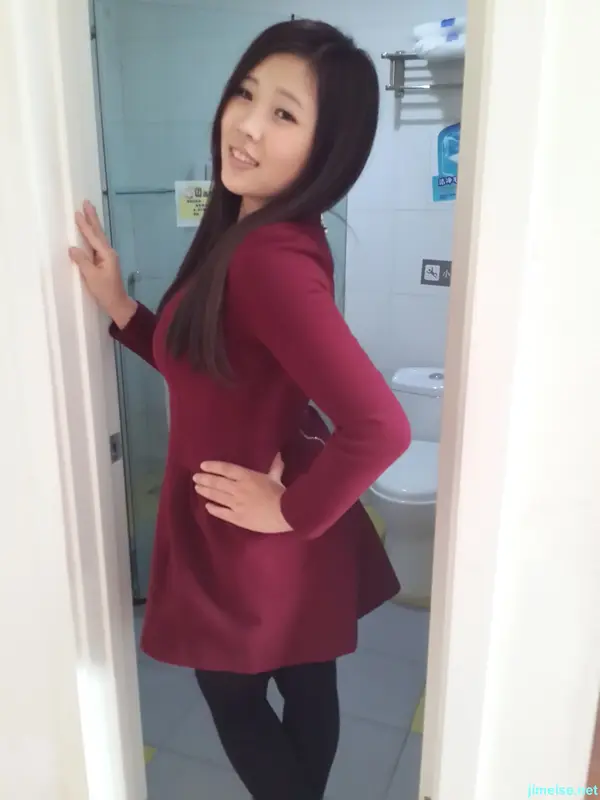 国模美美人体私拍套图 | Page 2