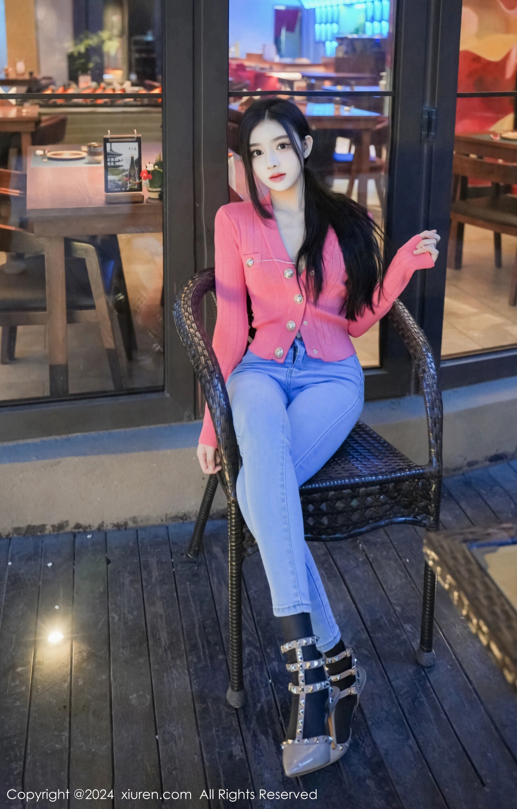 Vol. 8091 龙雪儿 | Page 4