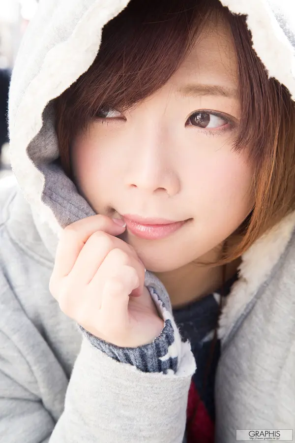 纱仓真菜《I'm in love with you》 | Page 2