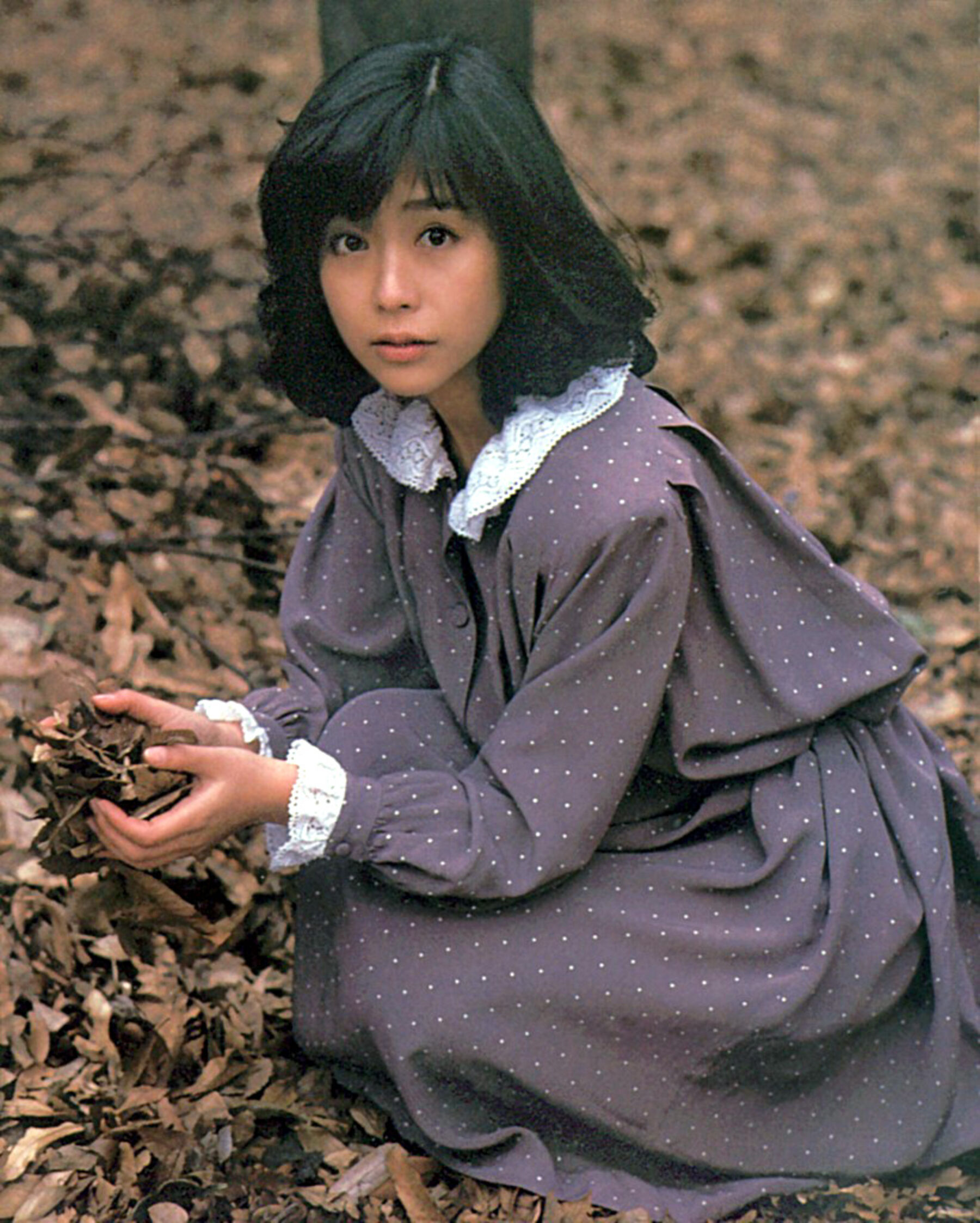 Vol. 1982.5 石井めぐみ《そっと》 | Page 2