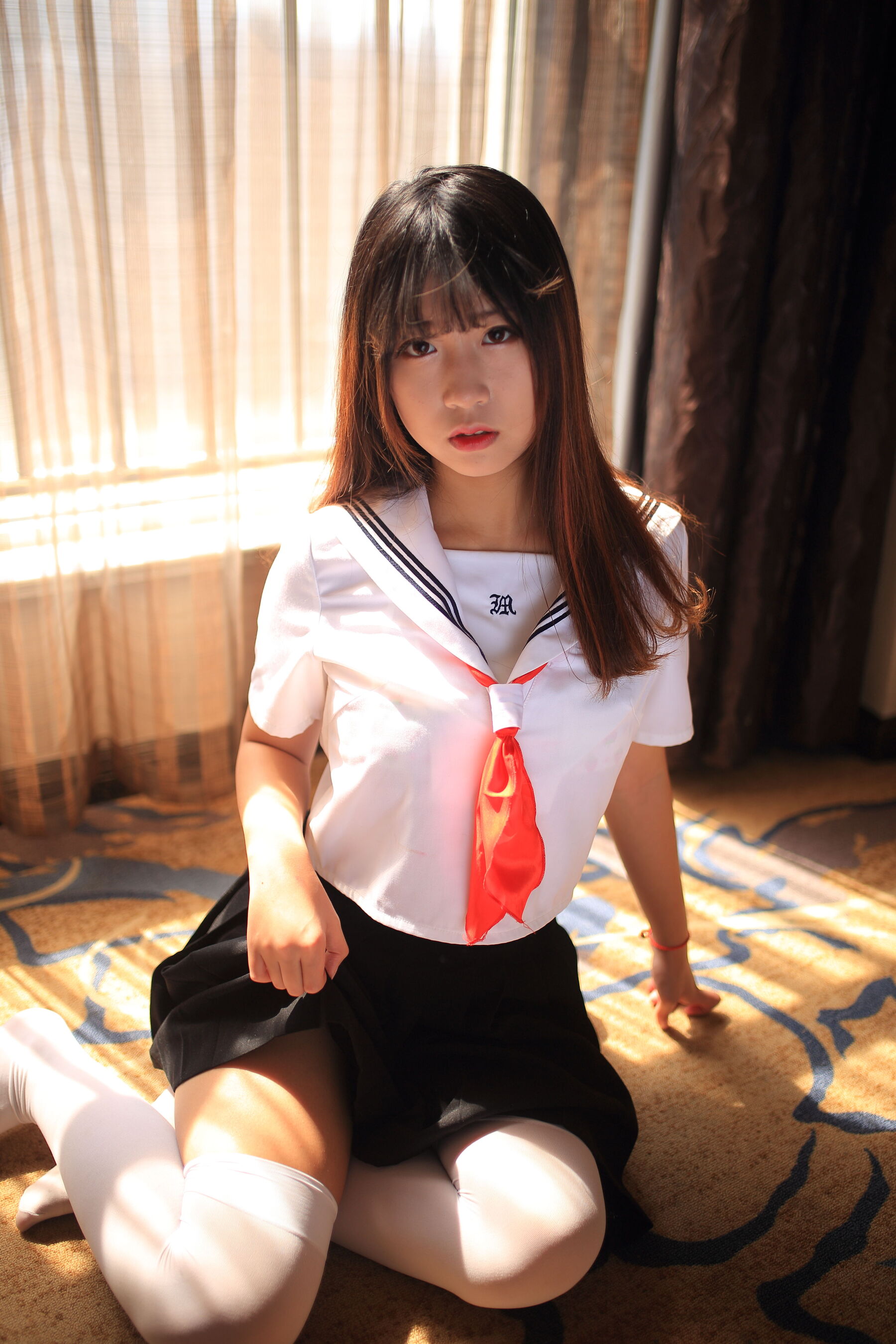 猫九酱《JK水手服 草莓内衣》 | Page 4