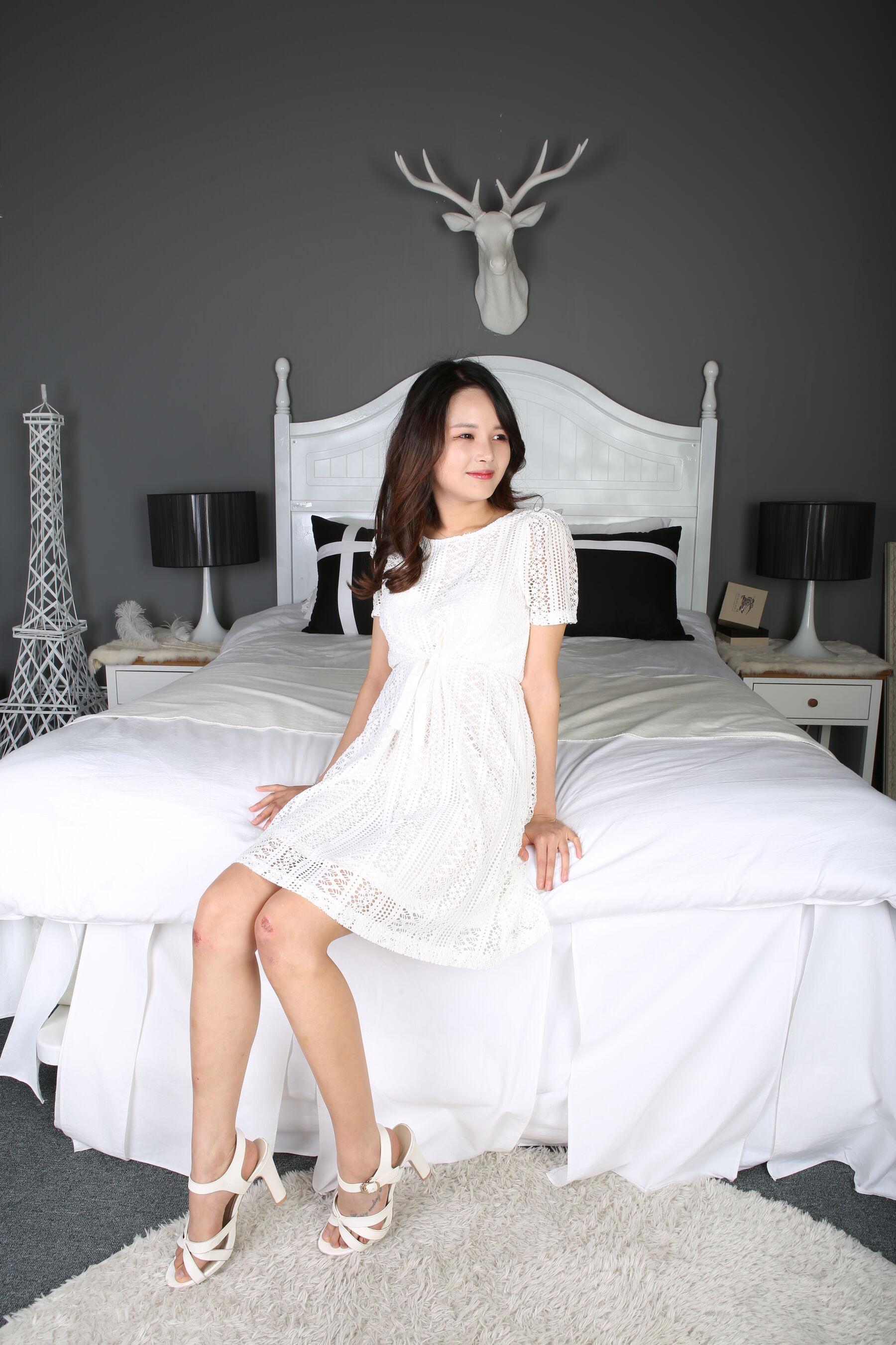 国模慕拉大尺度人体私拍套图 | Page 5