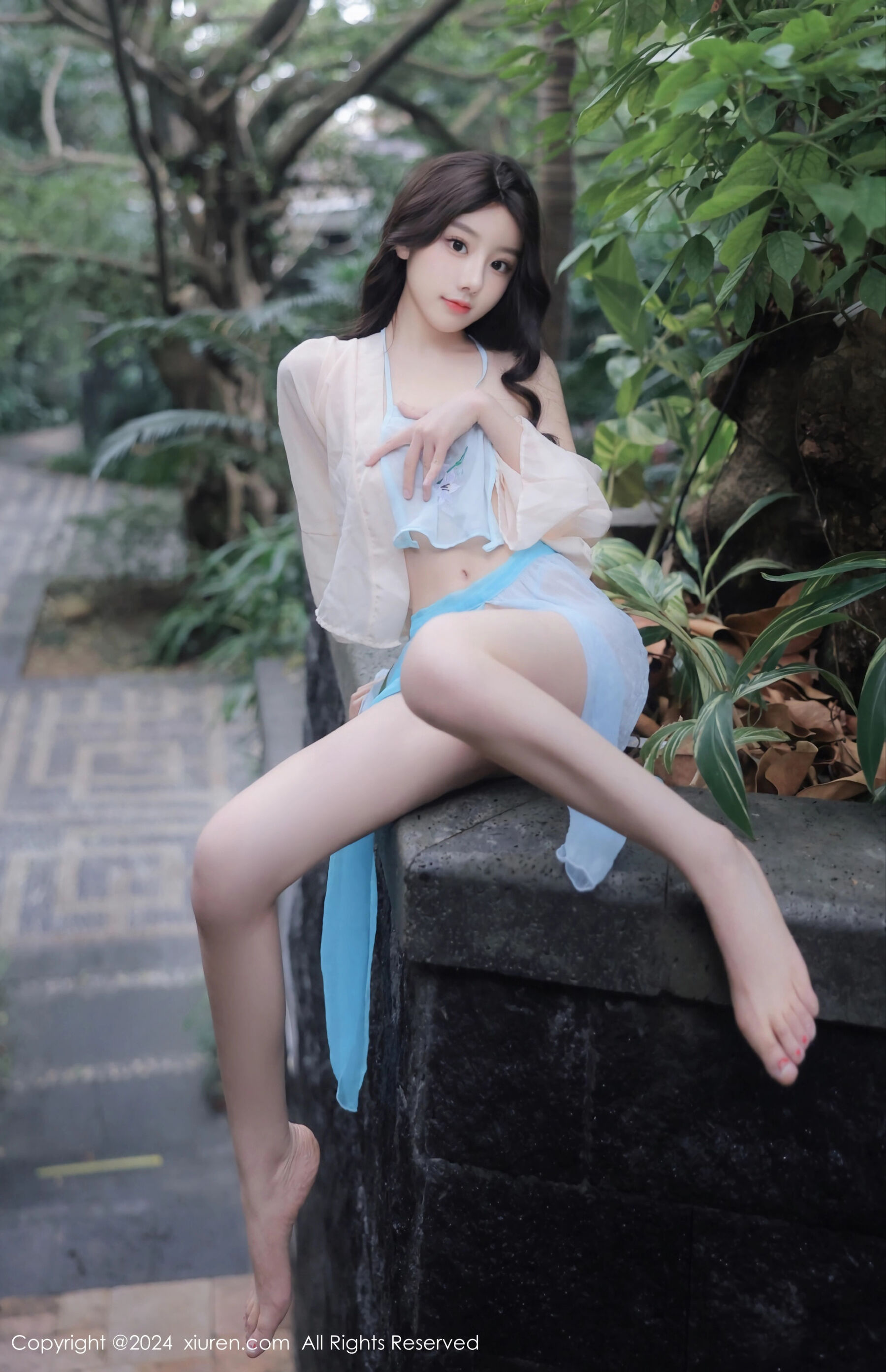 Vol. 8168 桃妖夭 | Page 4