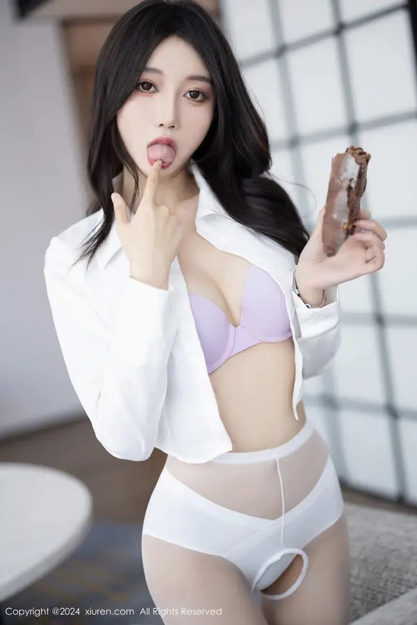 Vol. 8247 玥儿玥