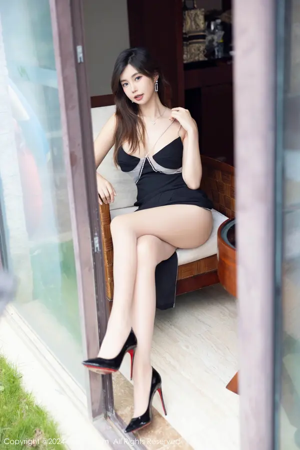 Vol. 8235 绮里嘉ula | Page 2