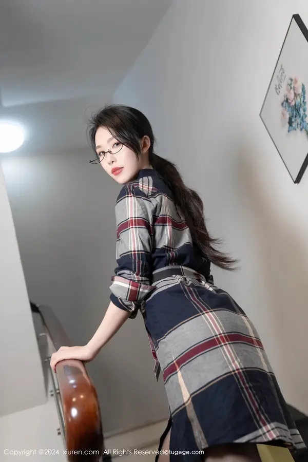 Vol. 8924 利世 | Page 2