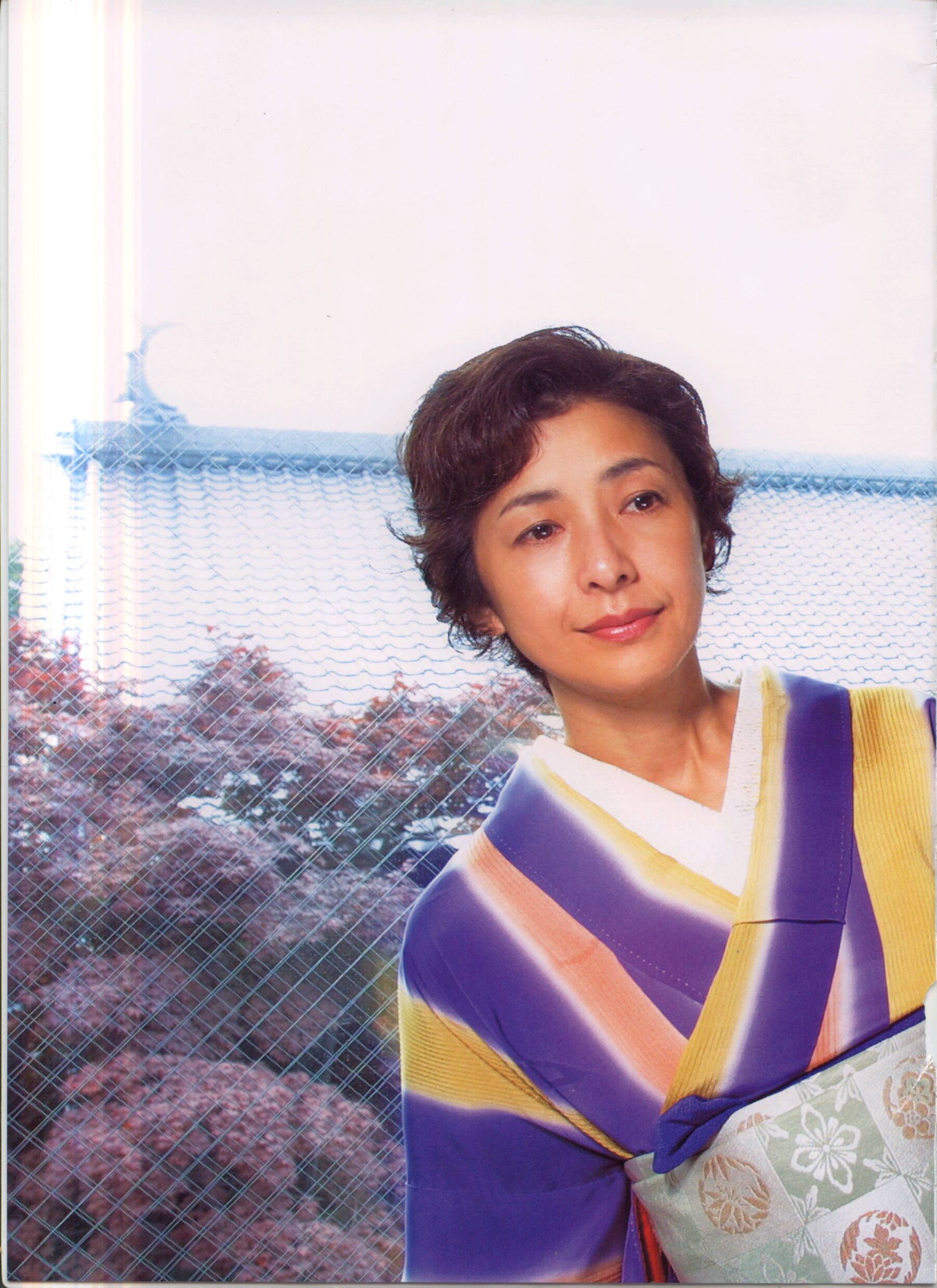 Vol. 2002.12 八人の汤 | Page 3