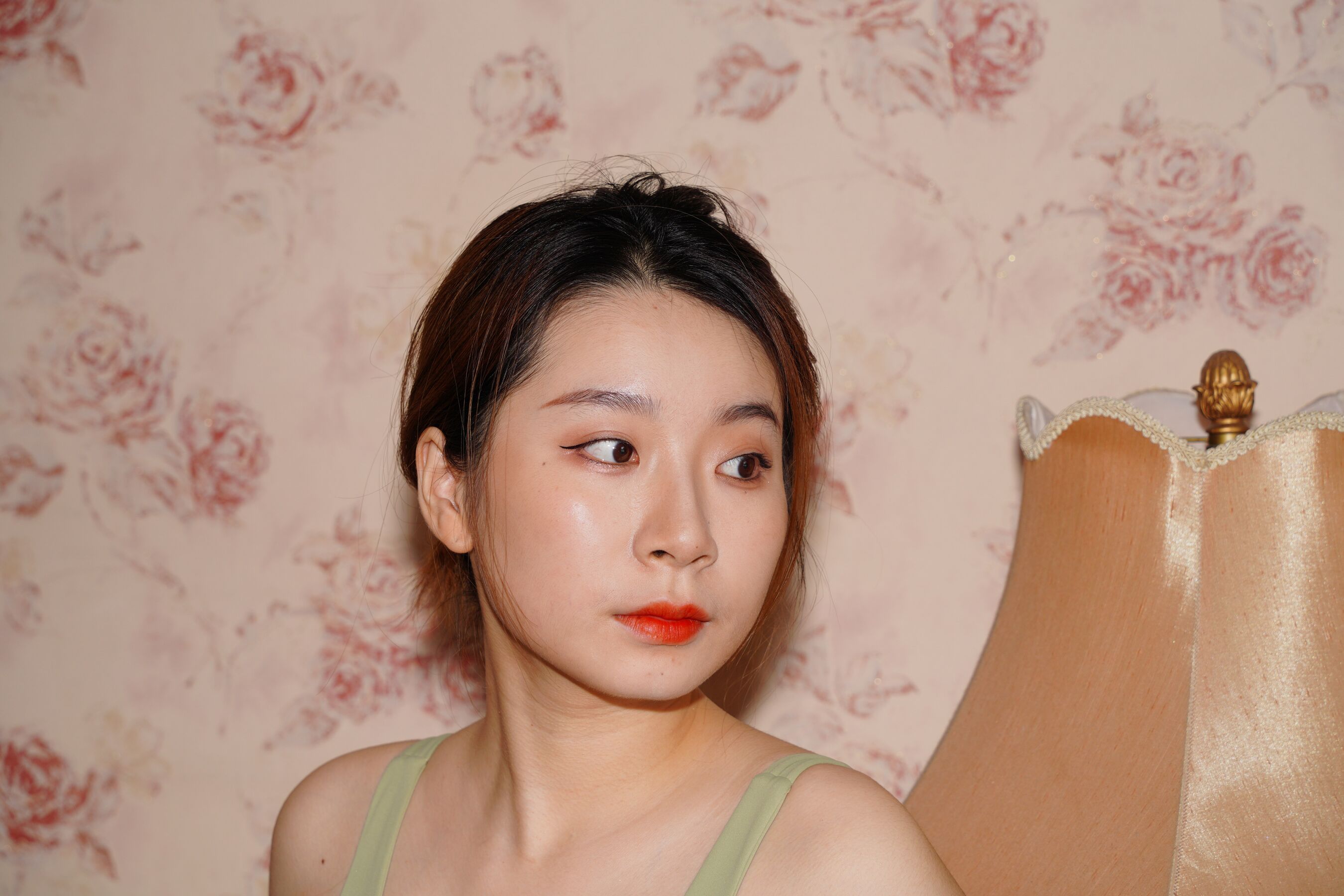 国模曼黎大尺度人体私拍套图 | Page 2