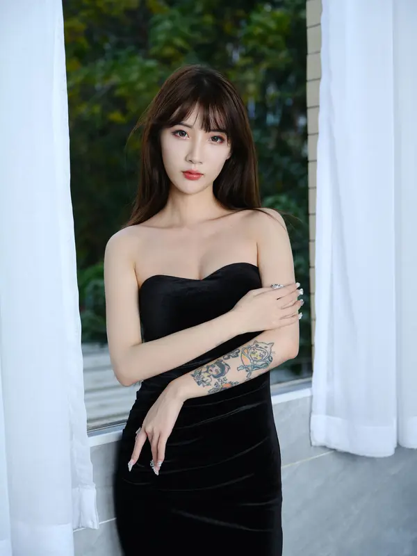 国模白雪（佳菲）大尺度人体私拍套图 | Page 4