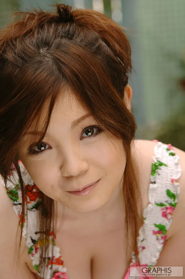 小川奈美《Approaching rapidly》 | Page 4