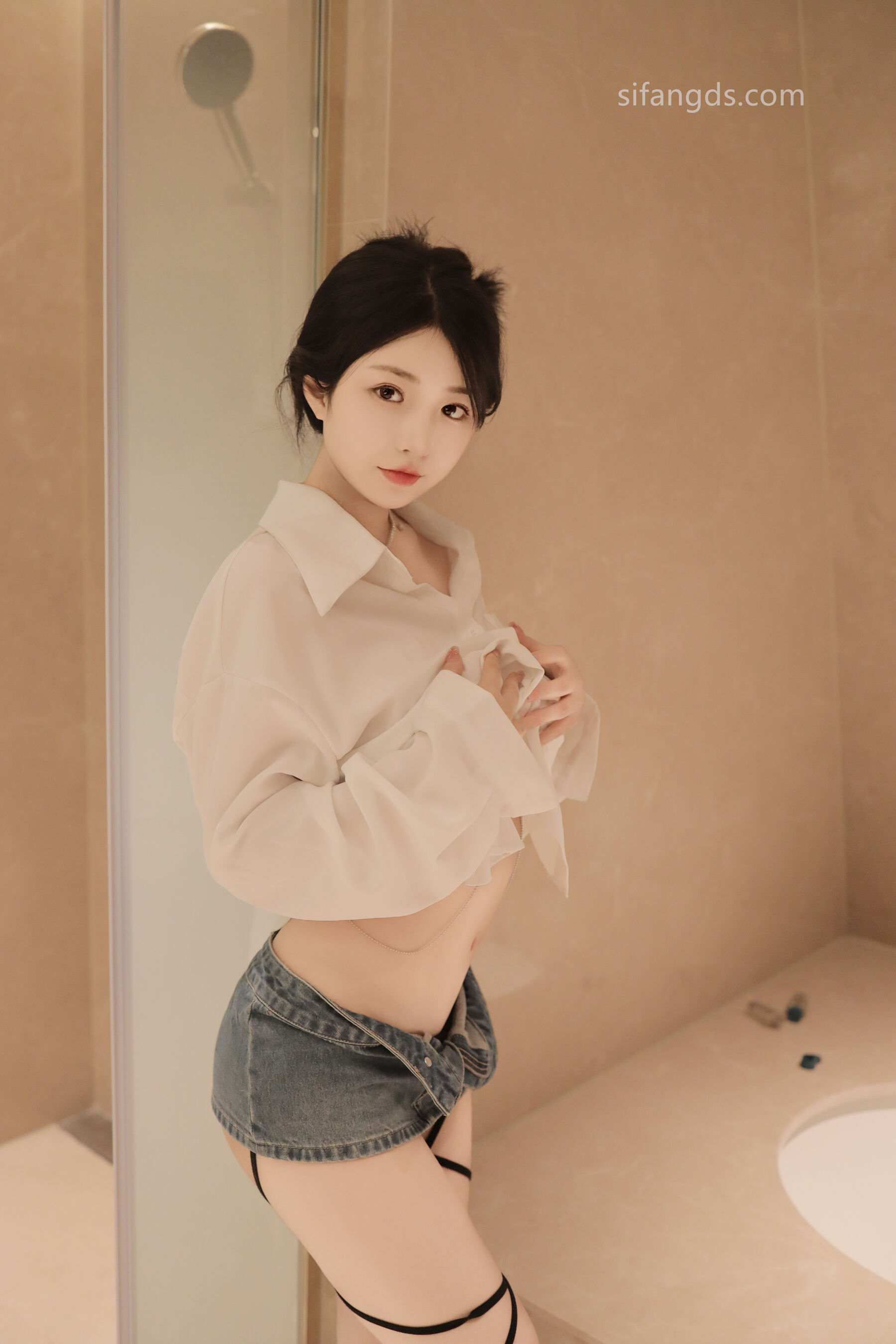 陈小花《私购流出》 | Page 2