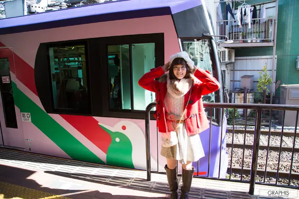 铃村爱里《Petite Amie》