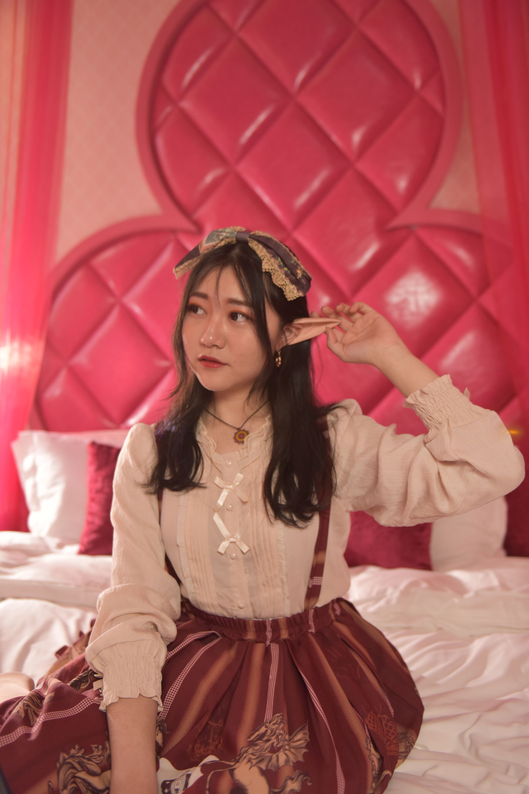 国模小若大尺度人体私拍套图 | Page 2