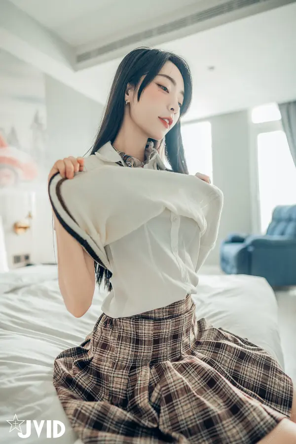 飘飘《裸体瑜伽》 | Page 5