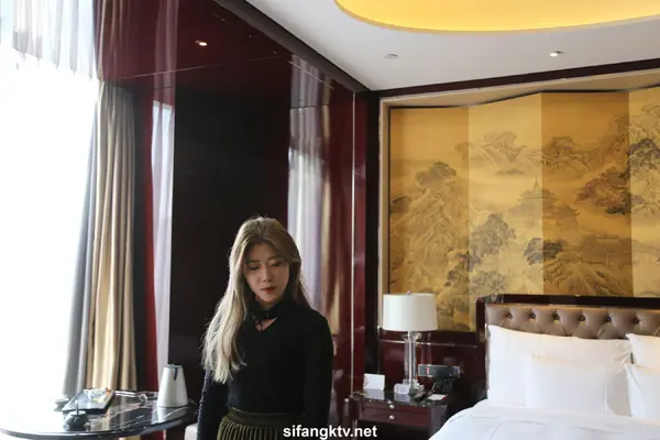 国模幼师大尺度人体私拍套图 | Page 4