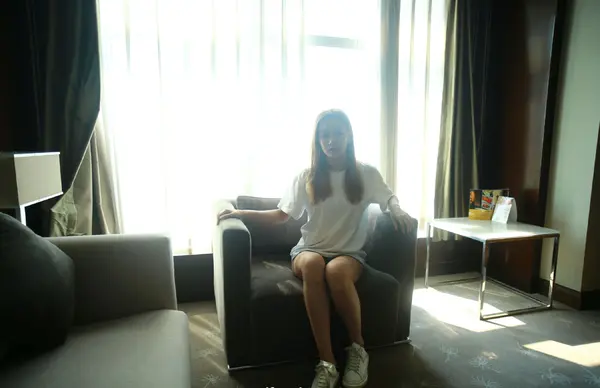 国模丹丹大尺度性爱人体私拍套图 | Page 3