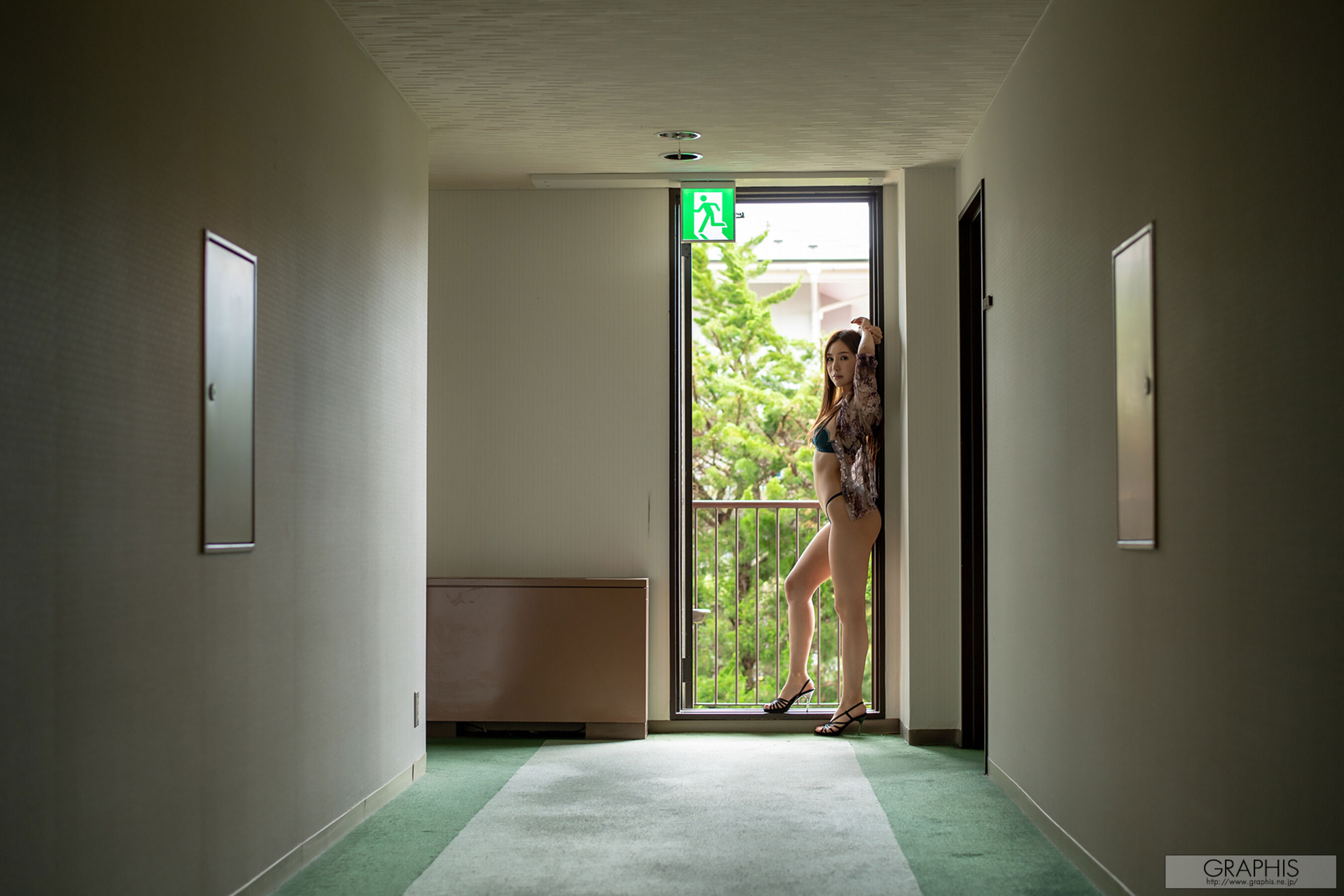 葵《Allure》 | Page 3