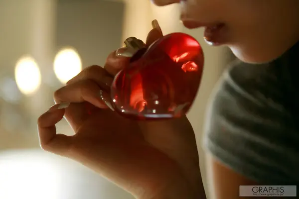 菅山凯伦《Feti Style》