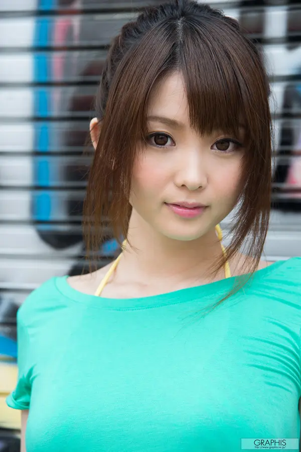 妃月留衣《Wildcat》 | Page 3