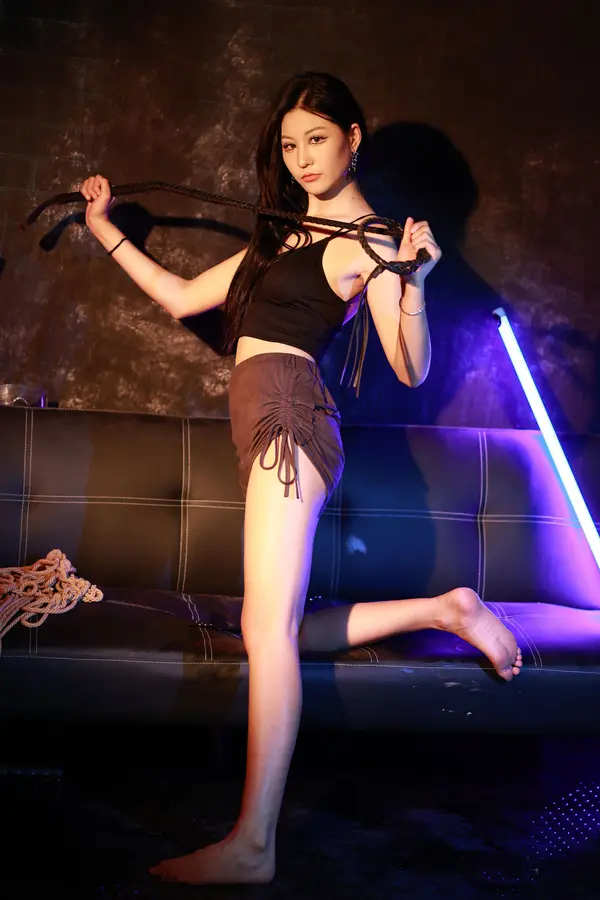 国模韩小雅（娇娇）大尺度人体私拍套图 | Page 5