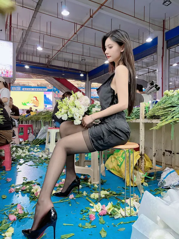 就是阿朱啊《菜市场》